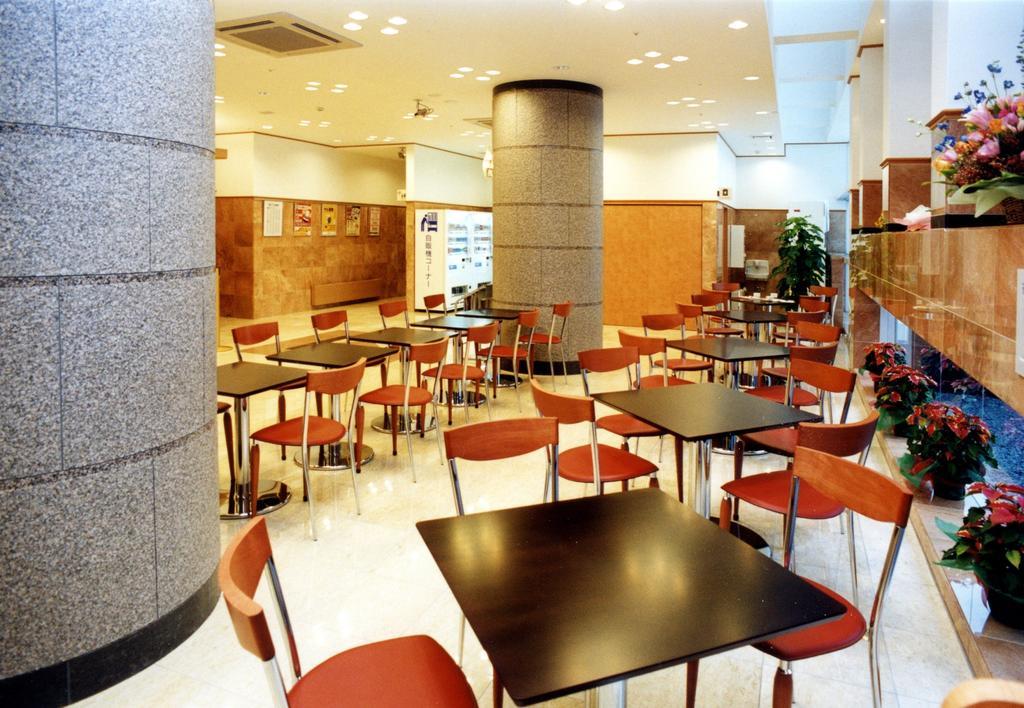 Toyoko Inn Niigata Ekimae Exterior foto